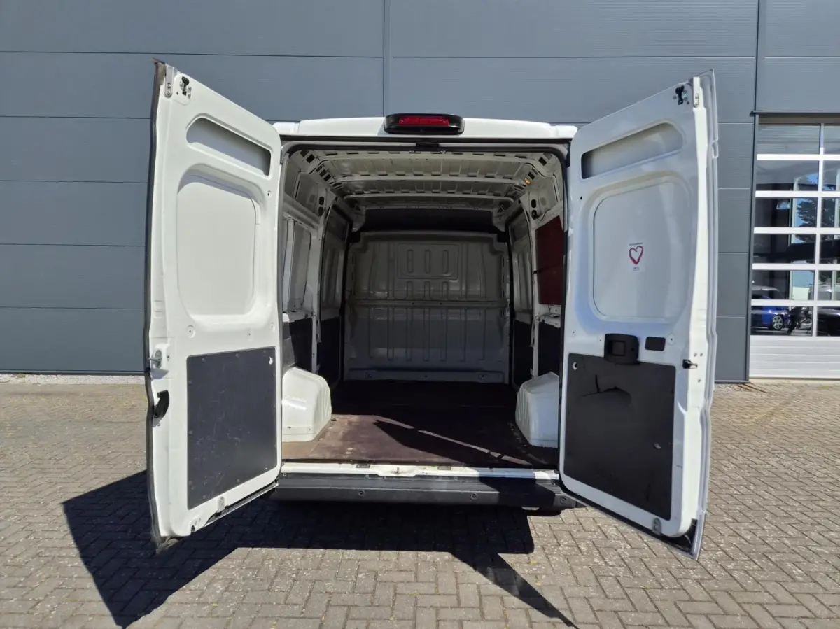 2.2 HDi L2H2 Airco Camera Navi 2x Schuifdeur