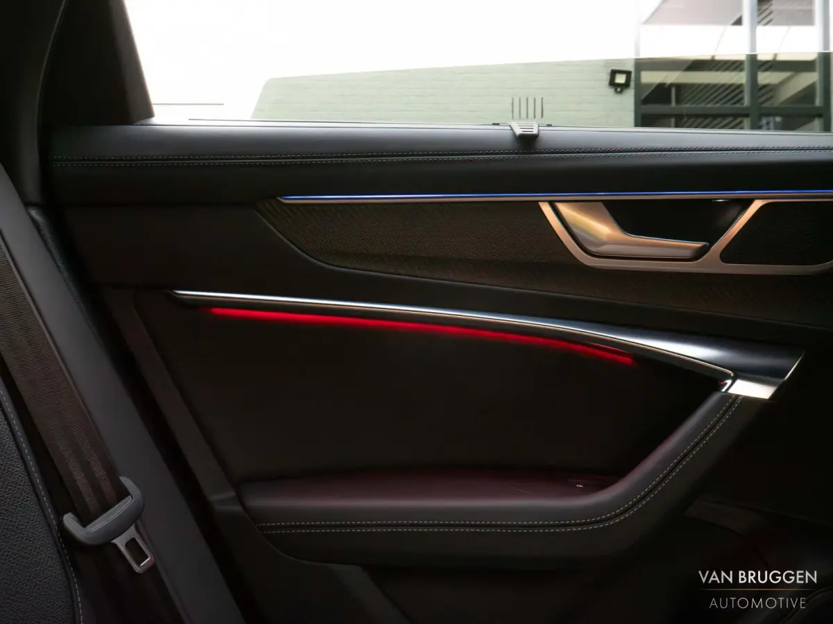 55 TFSI e quattro S-Line Pano Softclose 360 B&O Massage BTW Koeling