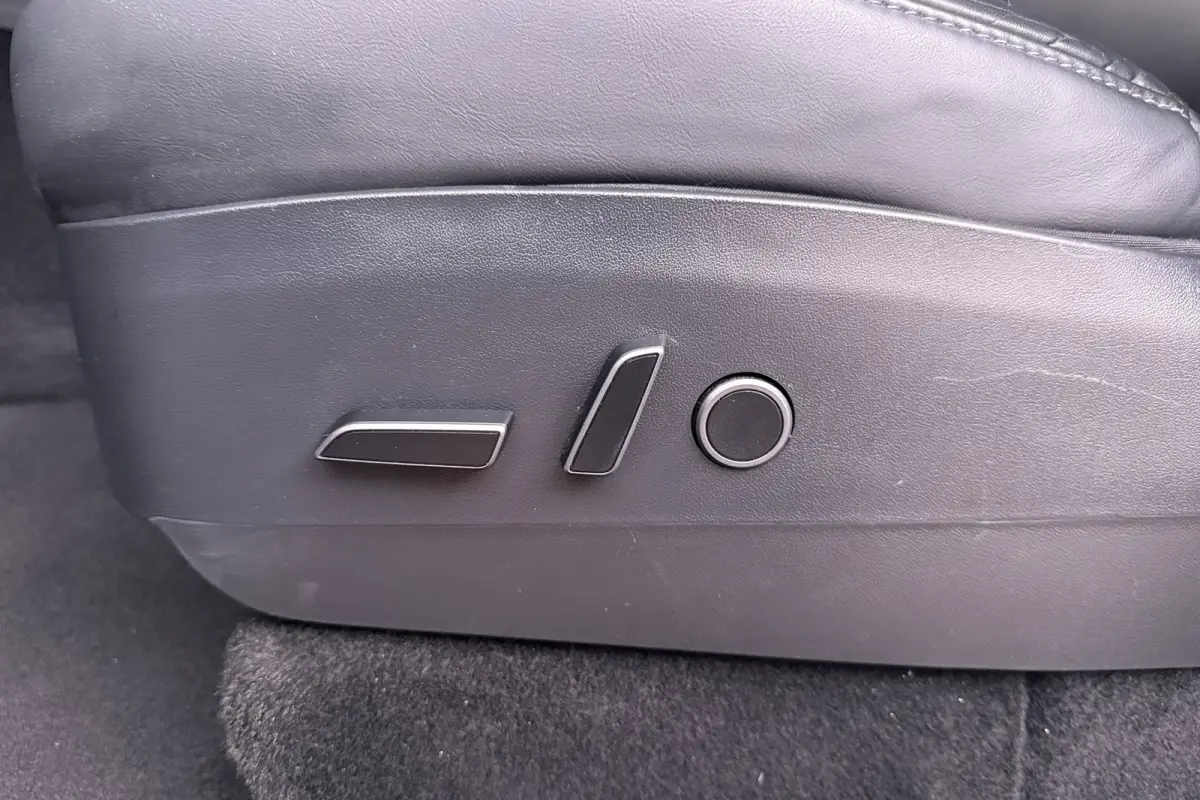 RWD 58 kWh (92%SOH) Full Self-Driving Capability Autopilot