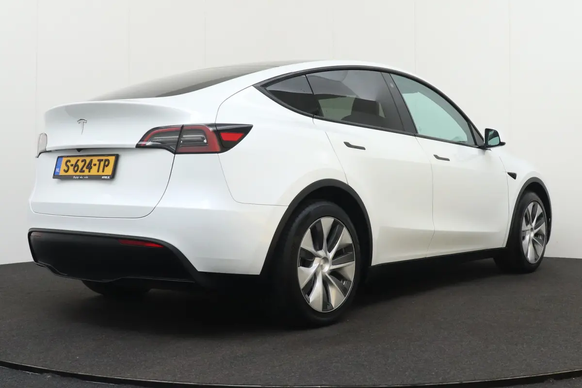 RWD 58 kWh (92%SOH) Full Self-Driving Capability Autopilot