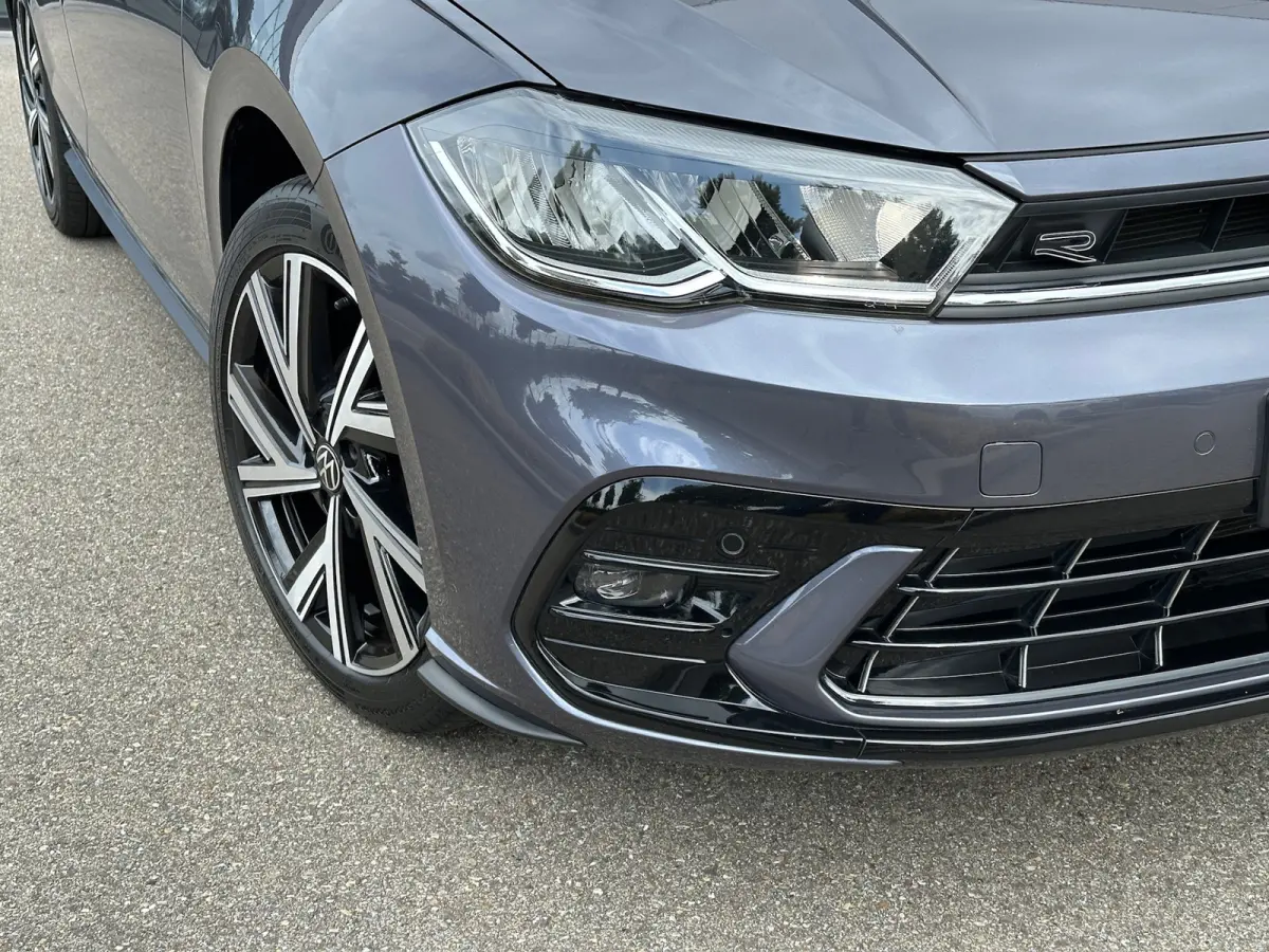 1.0 TSI 95pk R-Line | 17 inch | Camera | Navi | Adapt. Cruise | Climate | Stoelverwarming | Rijklaar incl. garantie