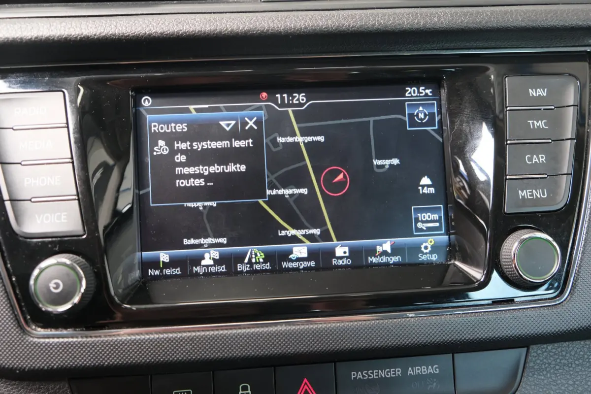 1.0 TSI Ambition - N.A.P. Airco, Cruise, Navi, PDC, Carplay.