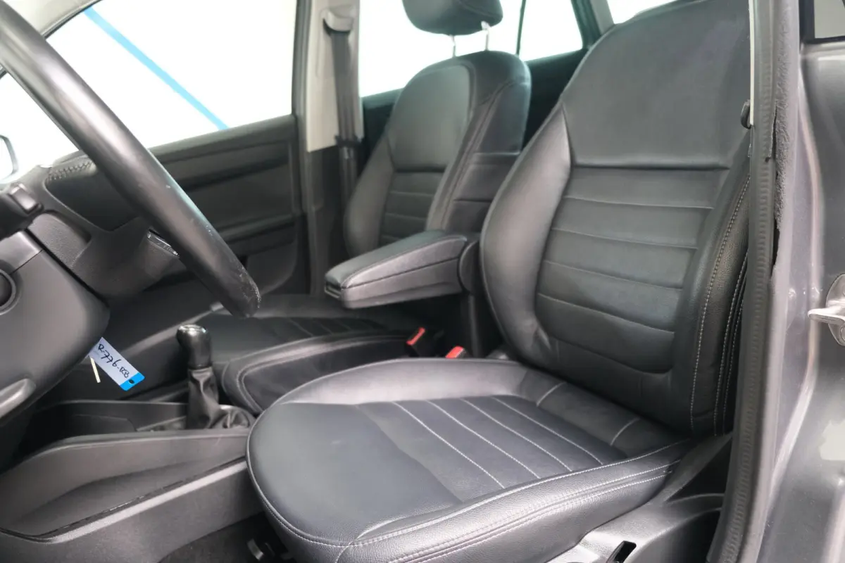 1.0 TSI Ambition - N.A.P. Airco, Cruise, Navi, PDC, Carplay.