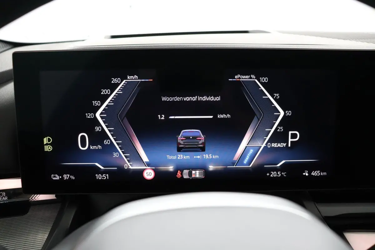 eDrive40 M Sport Edition 84 kWh | SOH 100% | M Sportpakket Pro | Trekhaak | Innovation Pack | Travel Pack