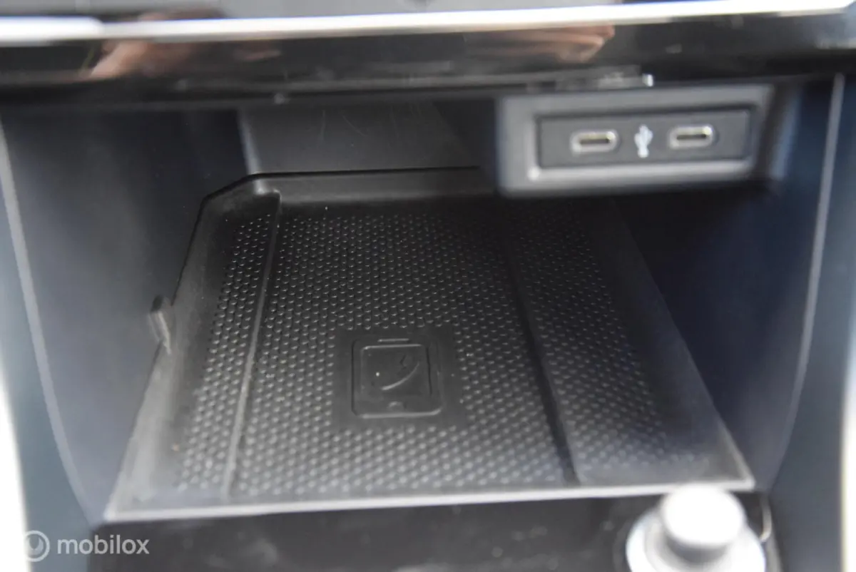 1.0 TSI Life Apple carplay ACC PDC