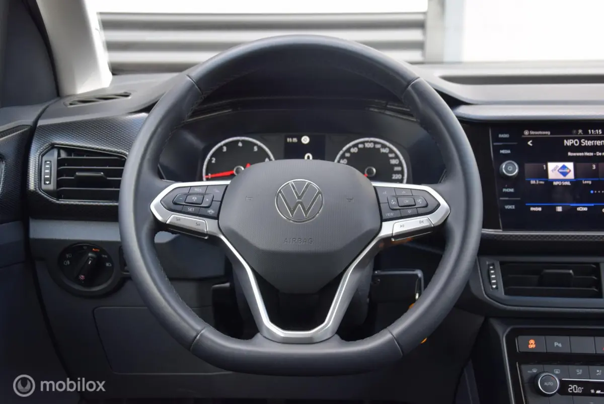 1.0 TSI Life Apple carplay ACC PDC