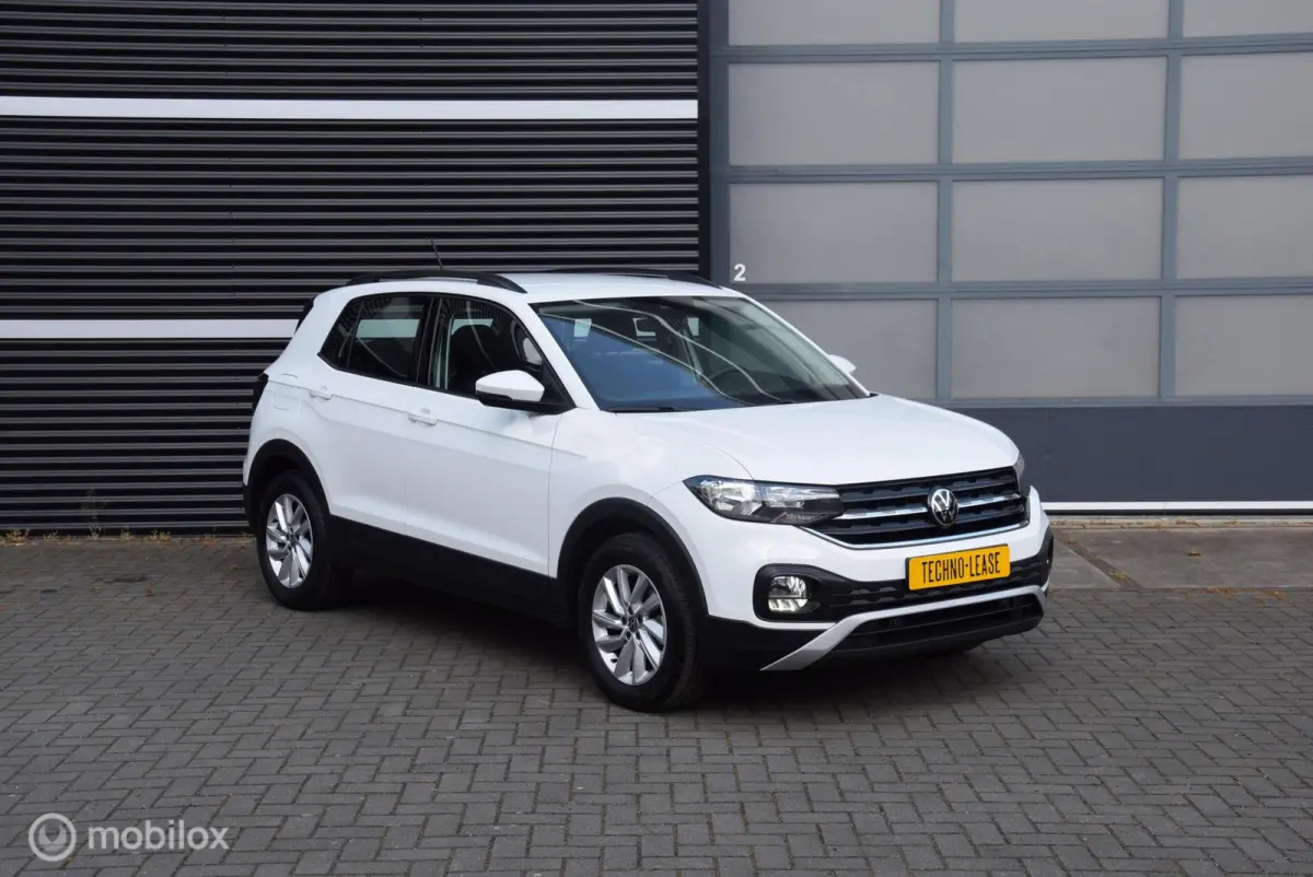 1.0 TSI Life Apple carplay ACC PDC