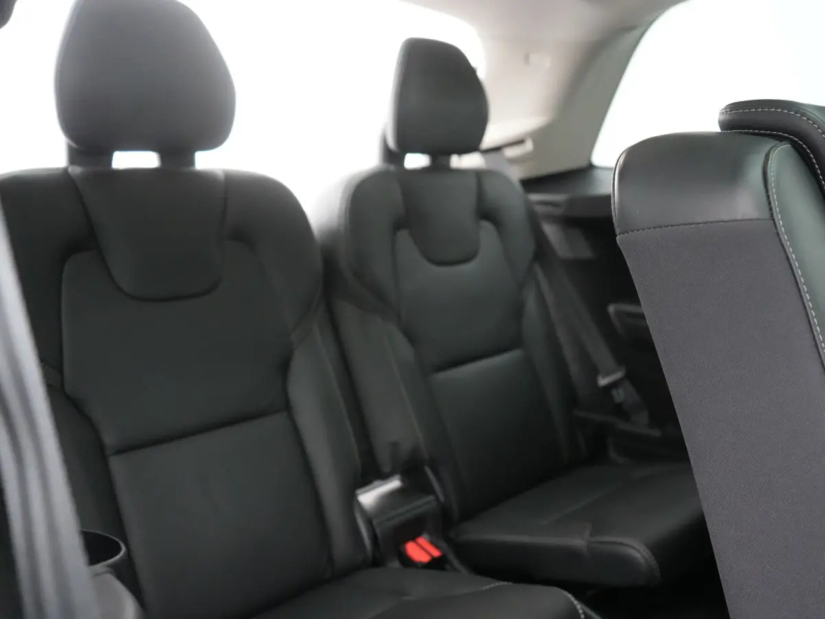 T8 Recharge AWD Inscription 7 Persoons PHEV 395pk Dealer O.H | Panodak | Head Up | Adaptive Cruise | Nappa  Lederen Sportstoelen Memory & Verwarmd | Harman / Kardon | 360 Camera | Blis | App