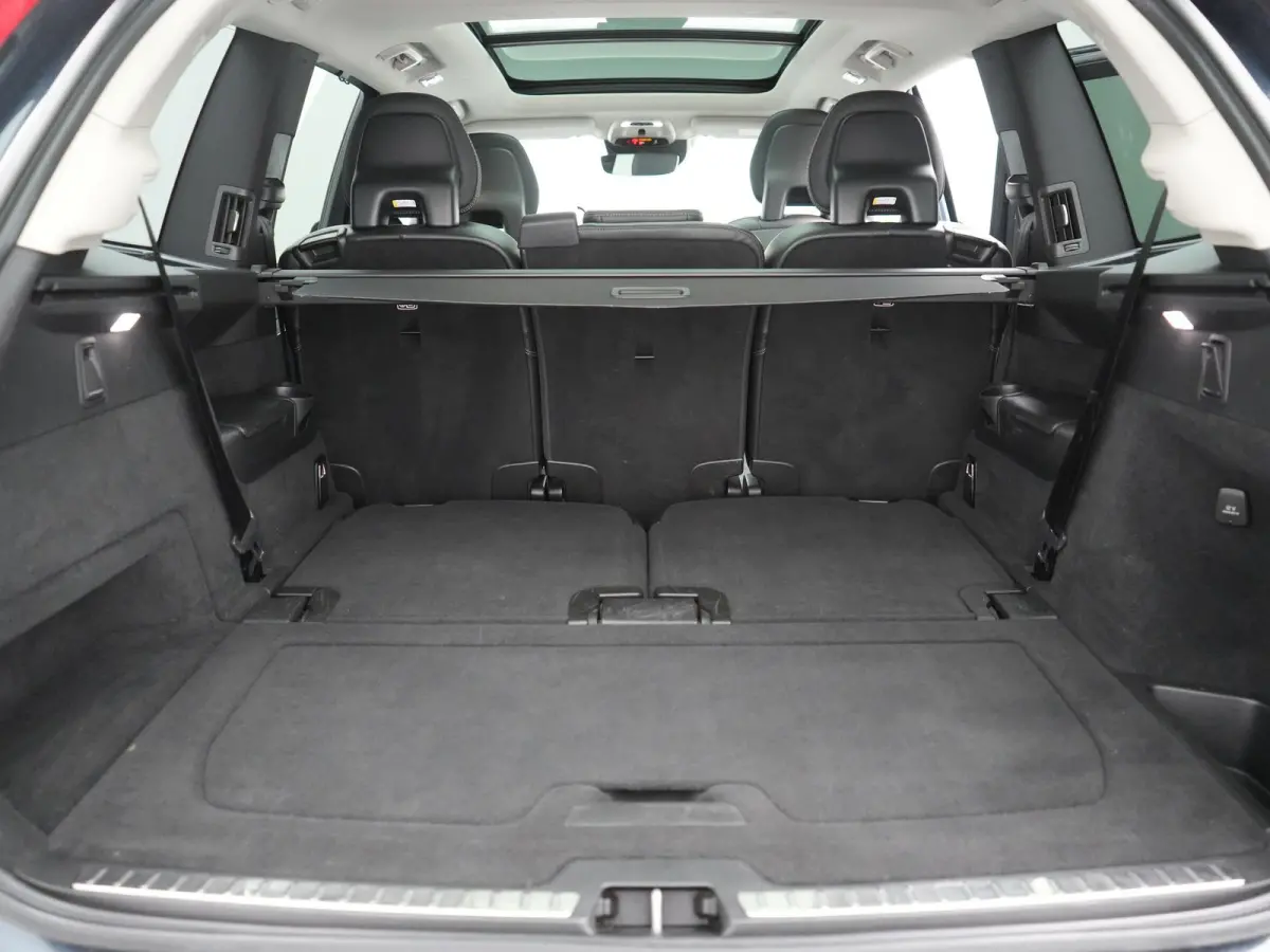 T8 Recharge AWD Inscription 7 Persoons PHEV 394pk Dealer O.H | Panodak | Head Up | Adaptive Cruise | Nappa  Lederen Sportstoelen Memory & Verwarmd | Harman / Kardon | 360 Camera | Blis | App