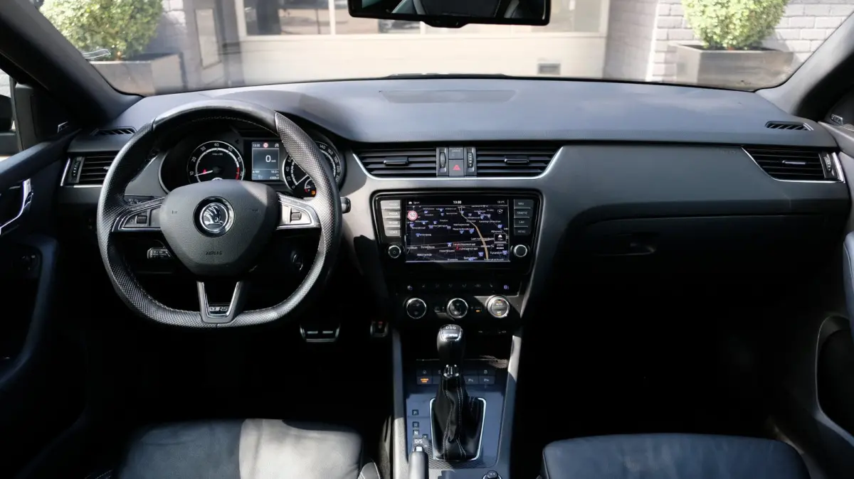 2.0 TSI RS DSG ACC|NAVI|LEDER|334PK