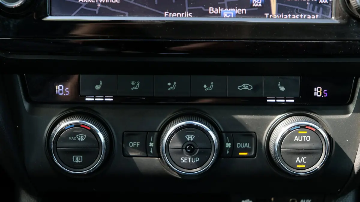 2.0 TSI RS DSG ACC|NAVI|LEDER|334PK
