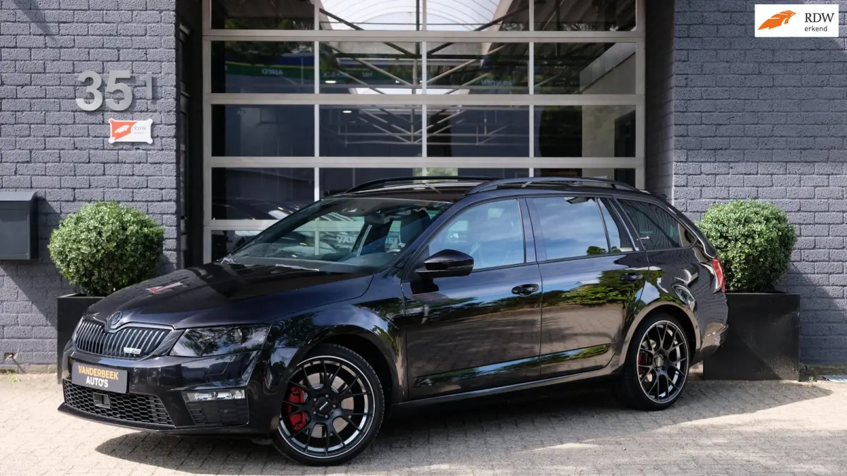Škoda Octavia Combi 2014 Benzine Automatisch leasen