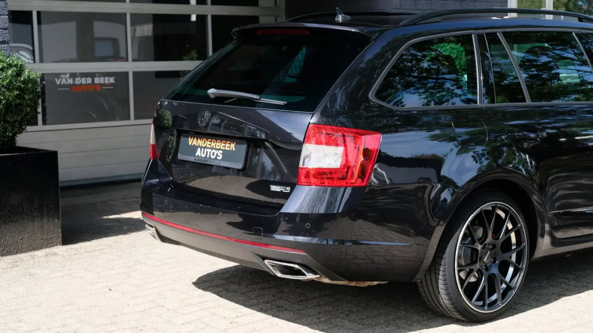2.0 TSI RS DSG ACC|NAVI|LEDER|334PK