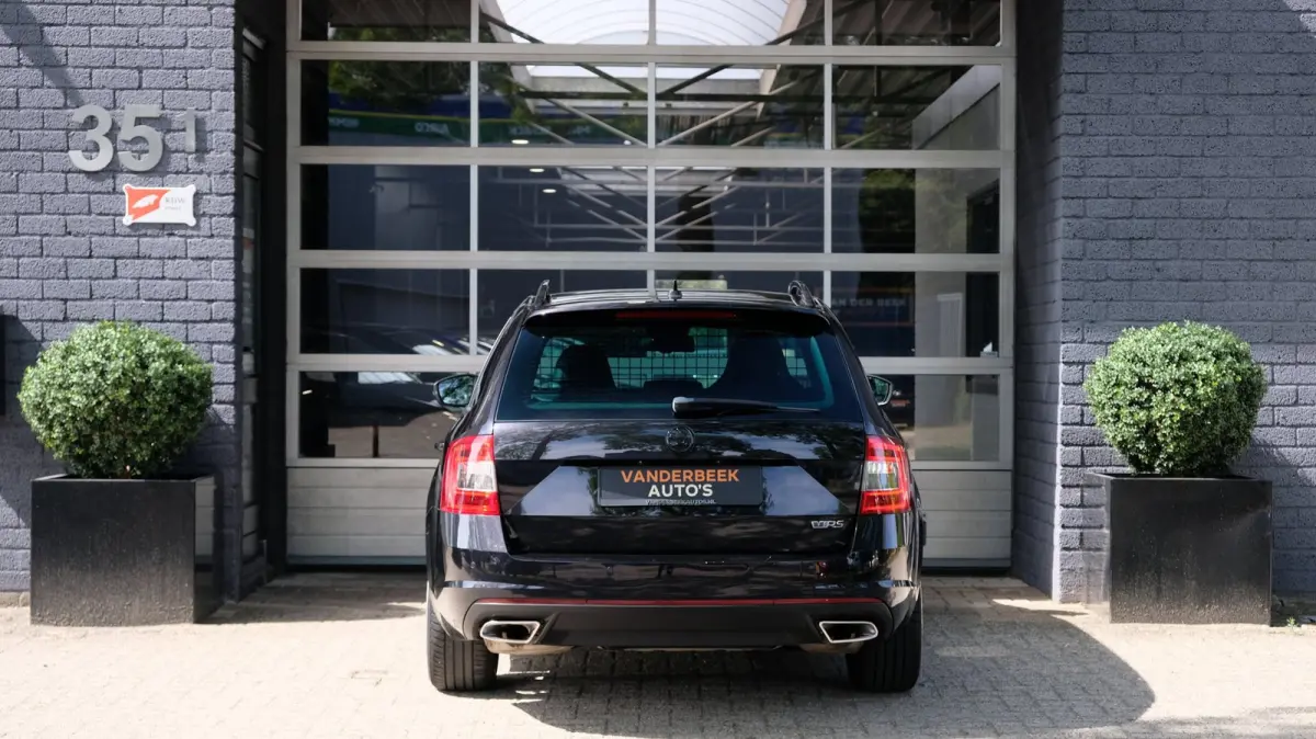 2.0 TSI RS DSG ACC|NAVI|LEDER|334PK