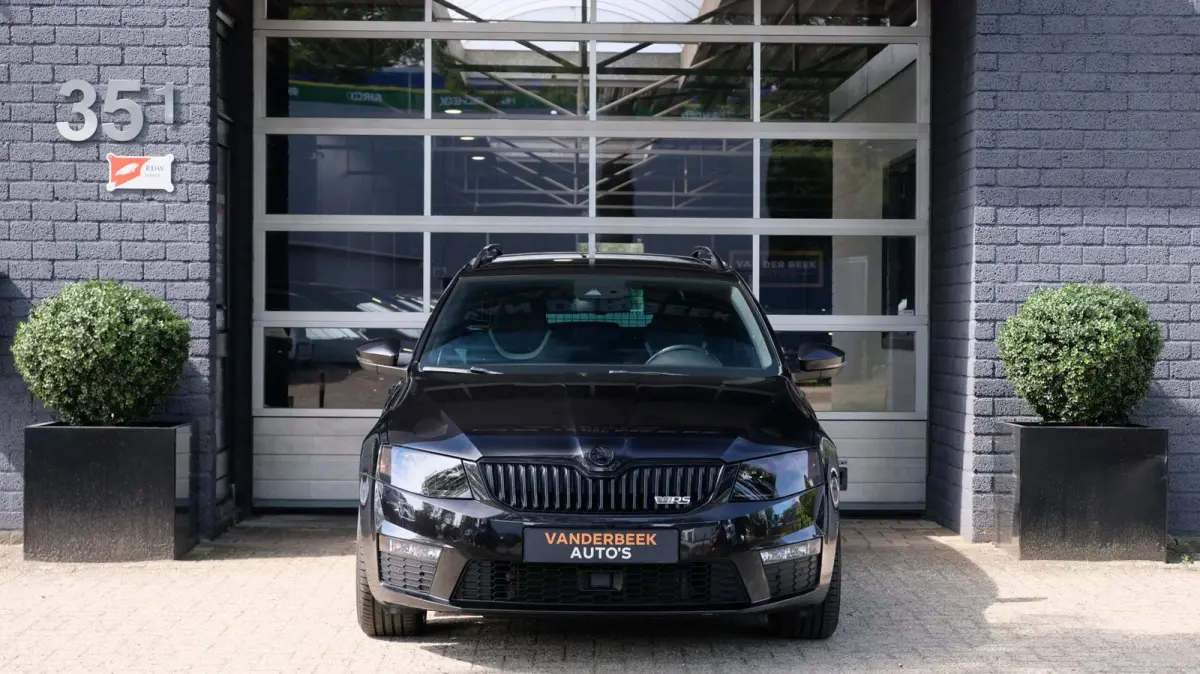 2.0 TSI RS DSG ACC|NAVI|LEDER|334PK
