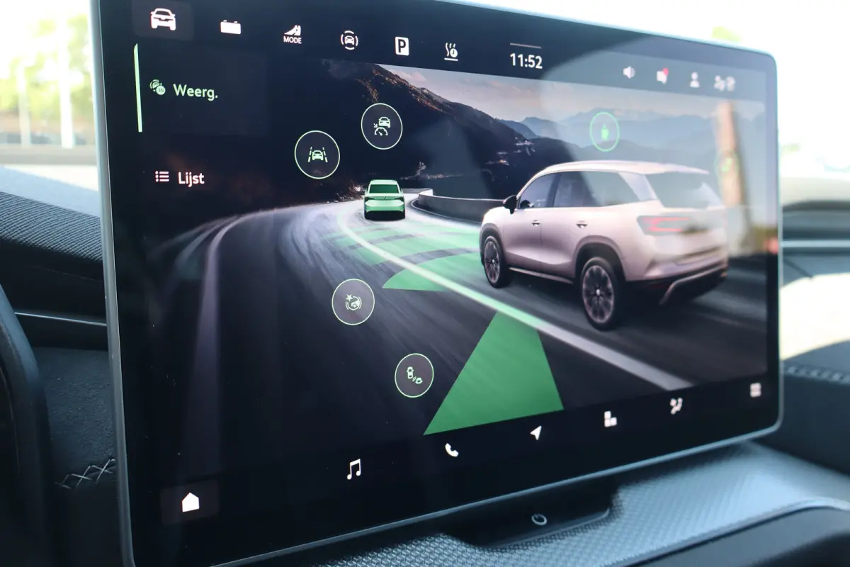 1.5 TSI PHEV Sportline Business 150PK | Achteruitrijcamera | Apple Carplay/Android Auto|telefoonintegratie premium | Dodehoek detectie