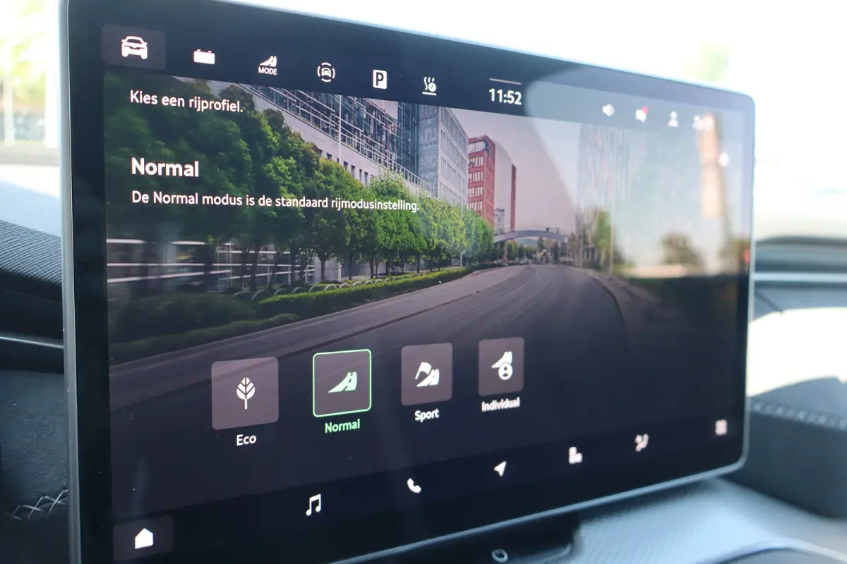 1.5 TSI PHEV Sportline Business 150PK | Achteruitrijcamera | Apple Carplay/Android Auto|telefoonintegratie premium | Dodehoek detectie