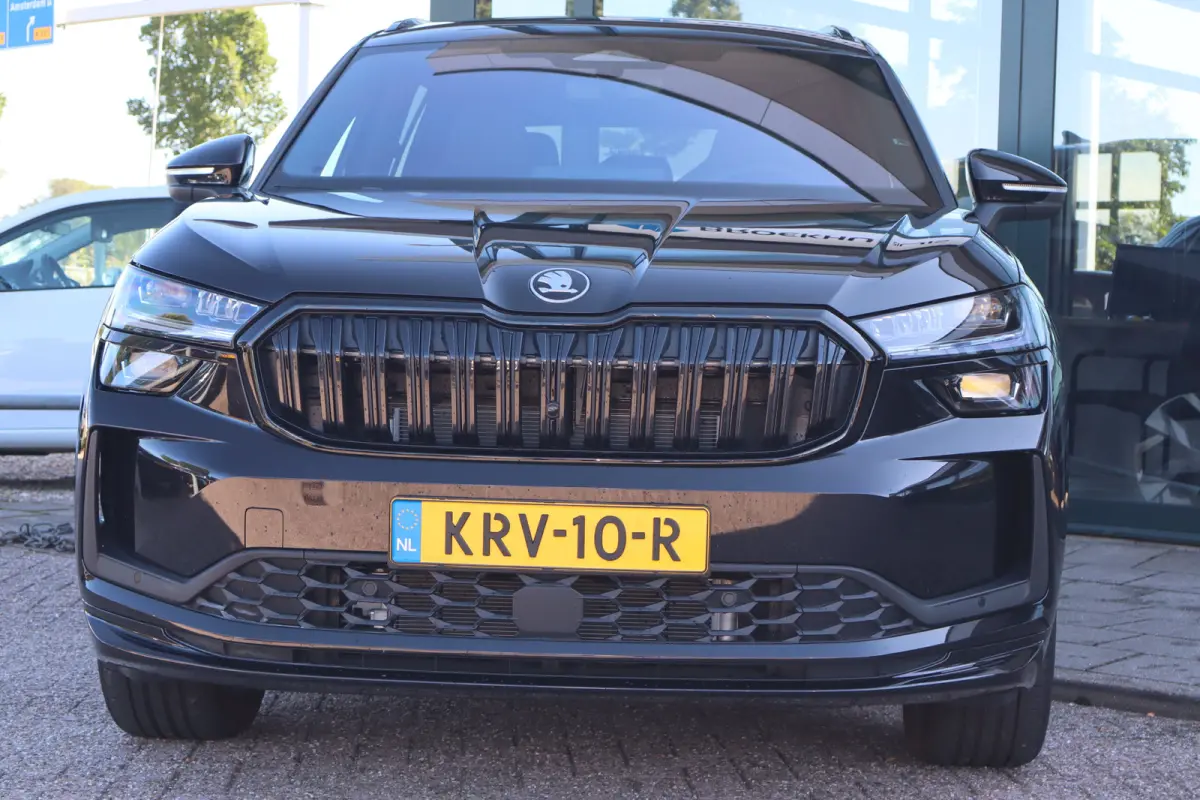 1.5 TSI PHEV Sportline Business 150PK | Achteruitrijcamera | Apple Carplay/Android Auto|telefoonintegratie premium | Dodehoek detectie