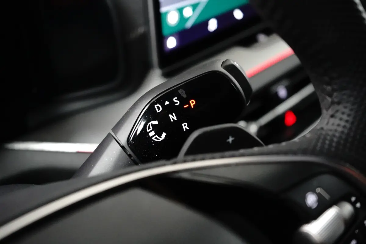 1.5 TSI PHEV Sportline Business 150PK | Achteruitrijcamera | Apple Carplay/Android Auto|telefoonintegratie premium | Dodehoek detectie