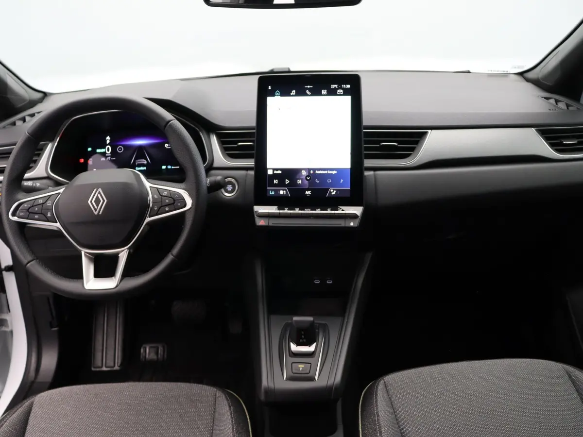 E-Tech full hybrid 160pk techno | Navigatie | Achteruitrijcamera | Parkeersensoren voor en achter | Climate control |