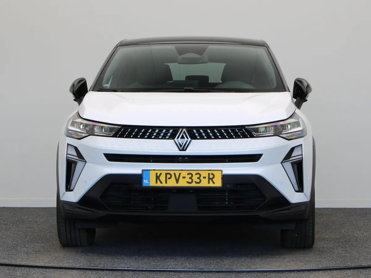 E-Tech full hybrid 160pk techno | Navigatie | Achteruitrijcamera | Parkeersensoren voor en achter | Climate control |