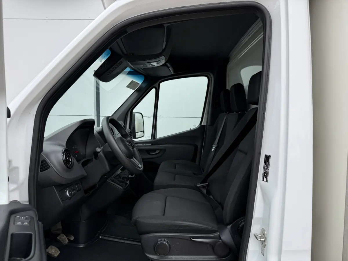 515 1.9 CDI 150PK Laadklep Bakwagen Dubbellucht Climate Control Cruise Control Apple Carplay Koffer Meubelbak