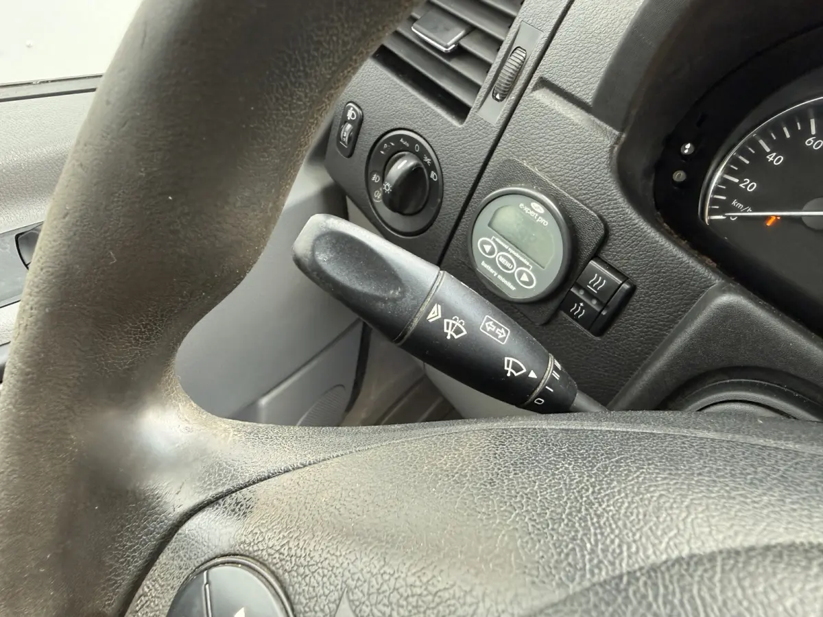 519 3.0 190PK V6 L2H2 Climate control Standkachel 5 ton 3L Camera Trekhaak 3t Camera Dubbellucht