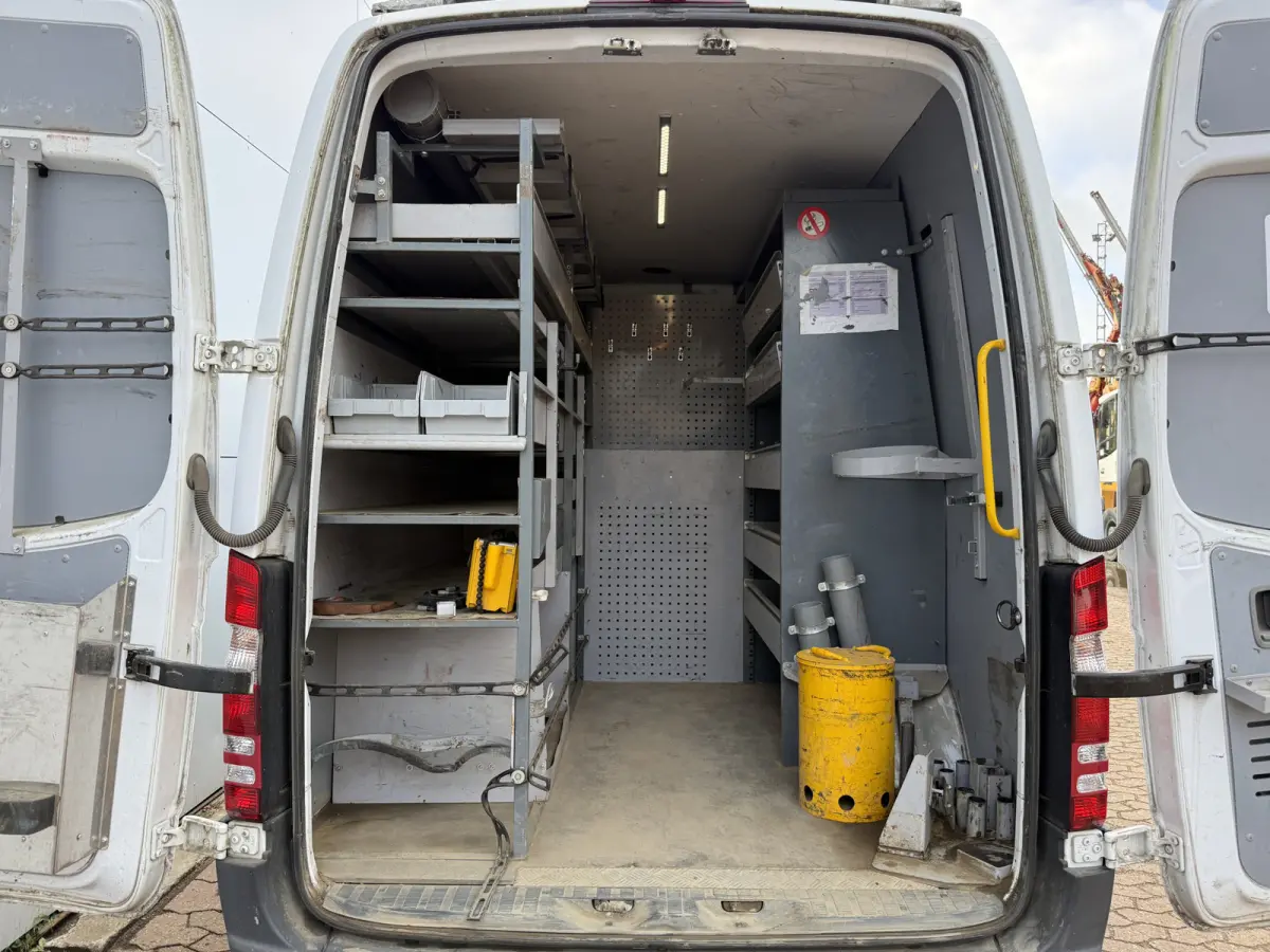 519 3.0 190PK V6 L2H2 Climate control Standkachel 5 ton 3L Camera Trekhaak 3t Camera Dubbellucht