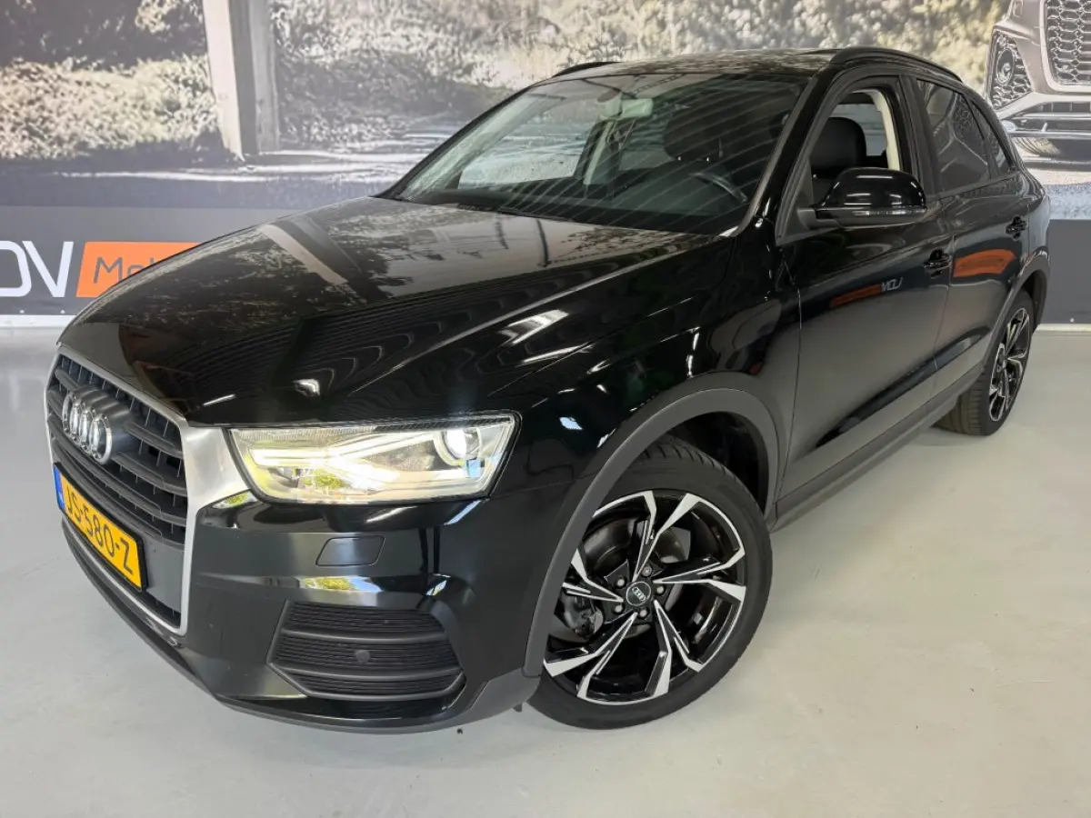 2.0 TFSI Q3 QUATTRO PROLINE / S-TRONIC / Panorama dak / Afneembare trekhaak / 98792 km.