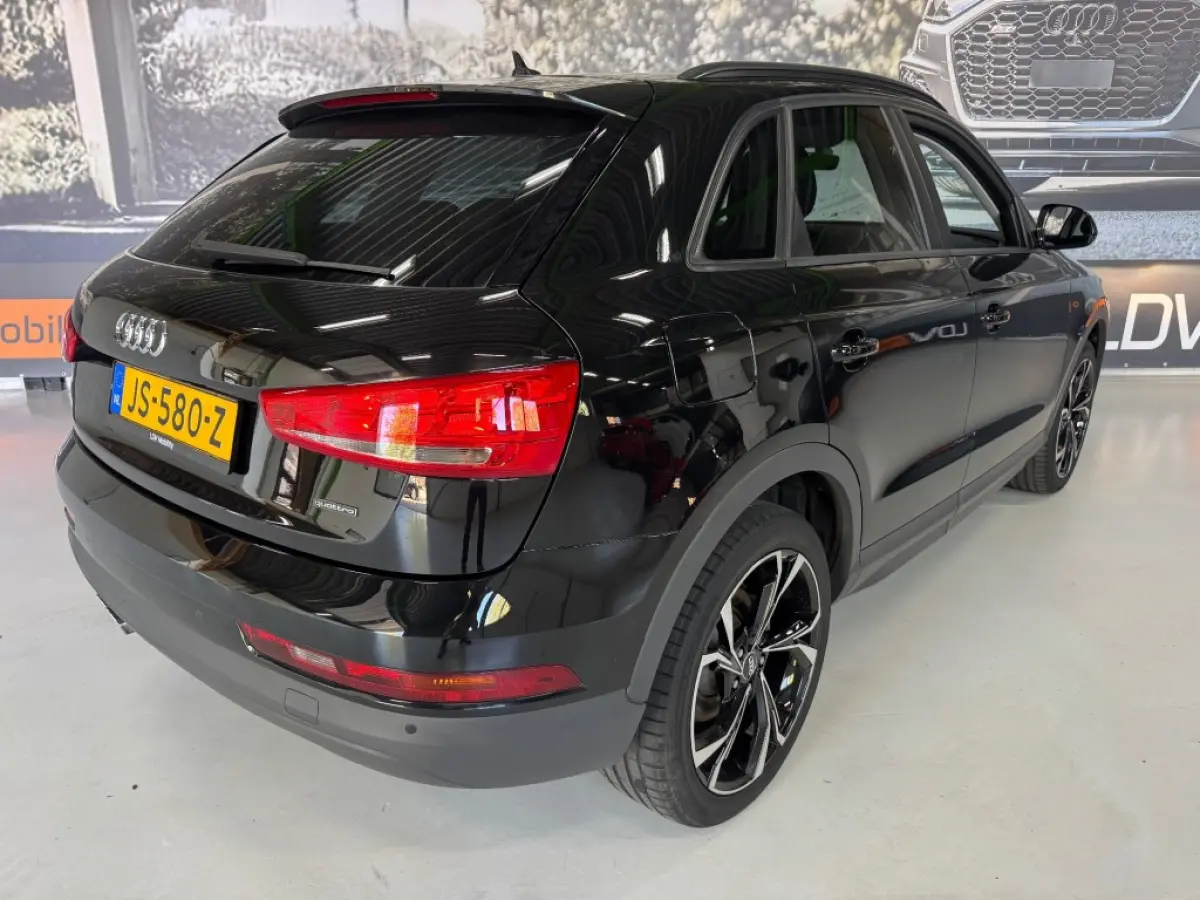 2.0 TFSI Q3 QUATTRO PROLINE / S-TRONIC / Panorama dak / Afneembare trekhaak / 98792 km.