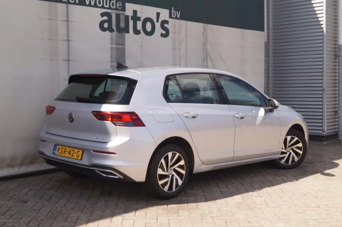1.4 eHybrid PHEV Style Business -NAVI-ECC-LED-CAM-