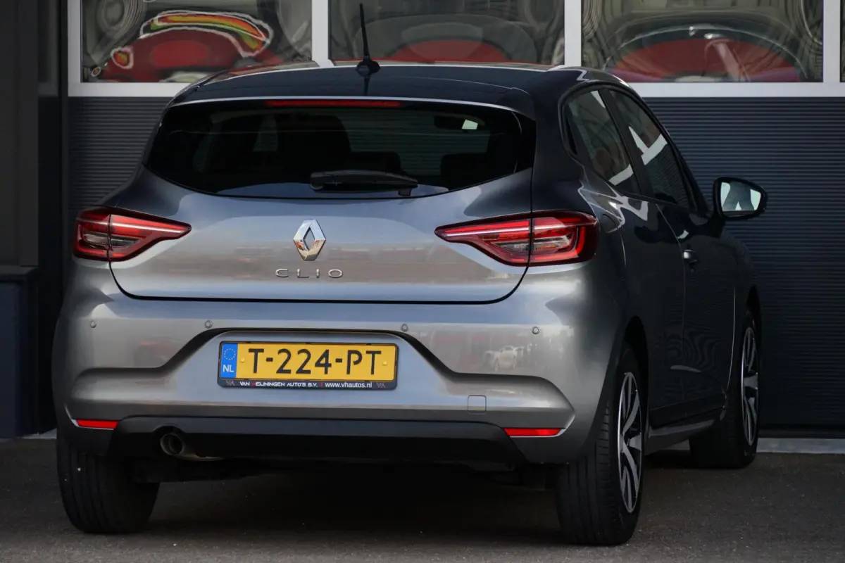 1.0 TCe 90 Equilibre, NL, CarPlay, LED, park. sens.