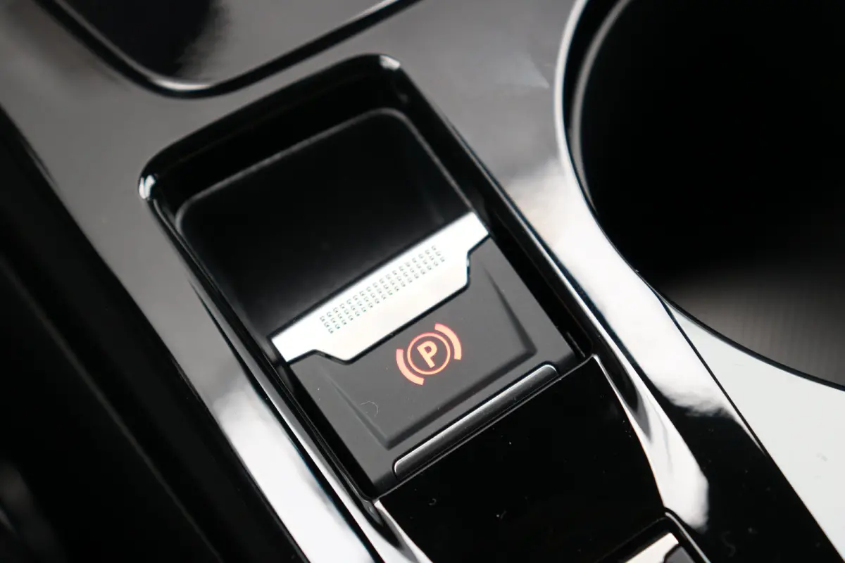 Allure | Cruise control adaptief | Apple Carplay en Android Auto | Camera | Navi |