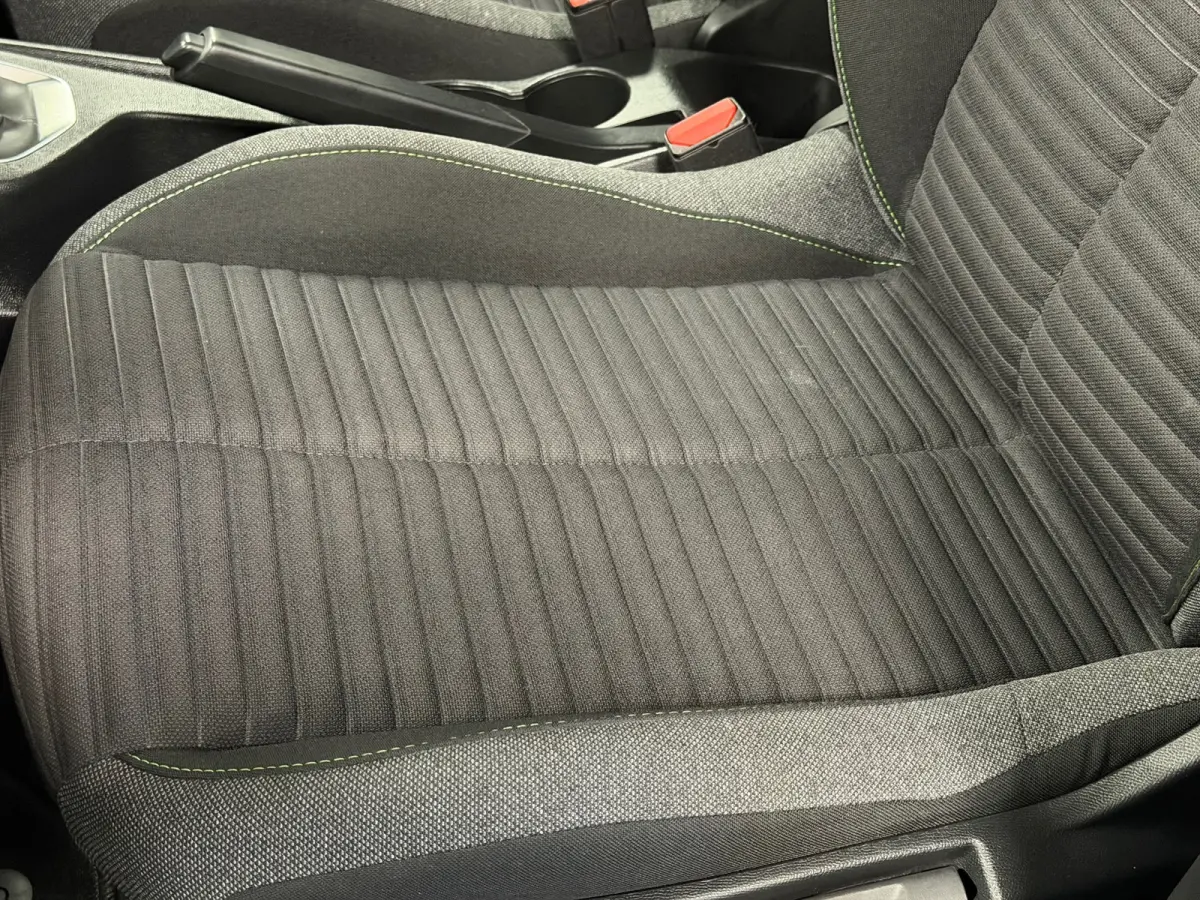 1.2 PureTech 100 Allure*Nardo-Gray*Airco*Cruise-Control*PDC*Xenon*