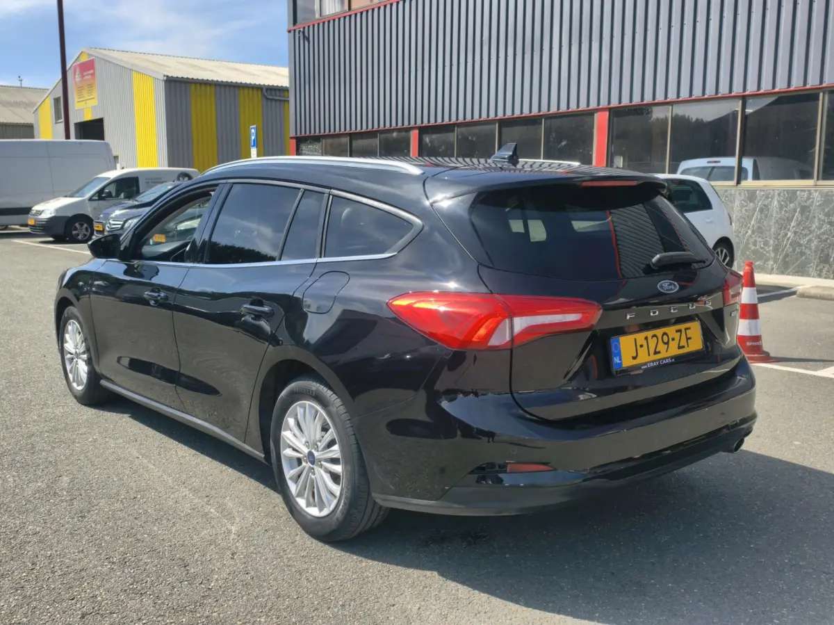 1.0 EcoBoost Hybrid Titanium X Business-NAP-PANO-1E EIGENAREN