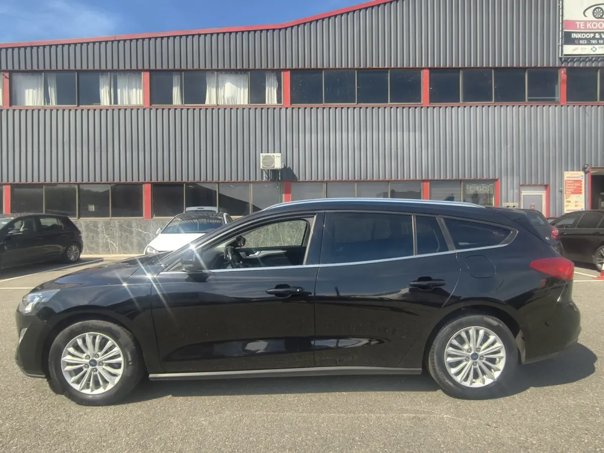 1.0 EcoBoost Hybrid Titanium X Business-NAP-PANO-1E EIGENAREN