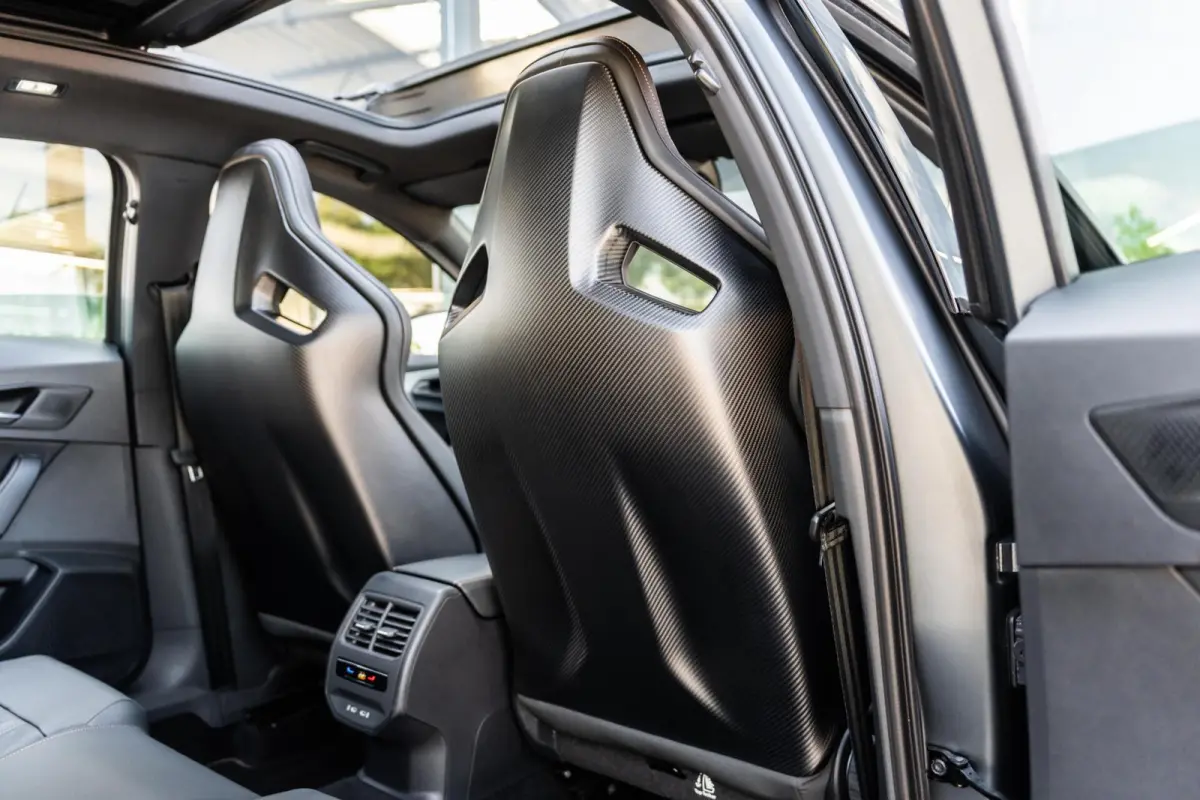 2.5 TSI VZ5 Pano Schaalstoel Carbon 360