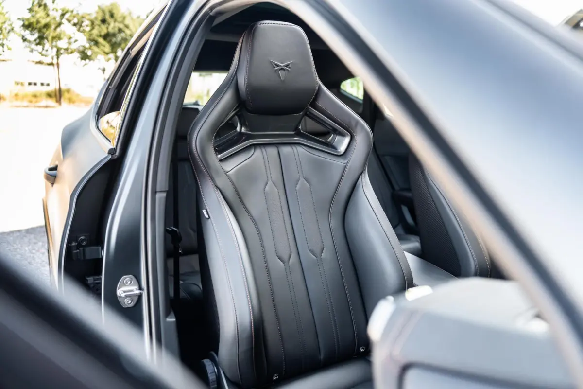 2.5 TSI VZ5 Pano Schaalstoel Carbon 360