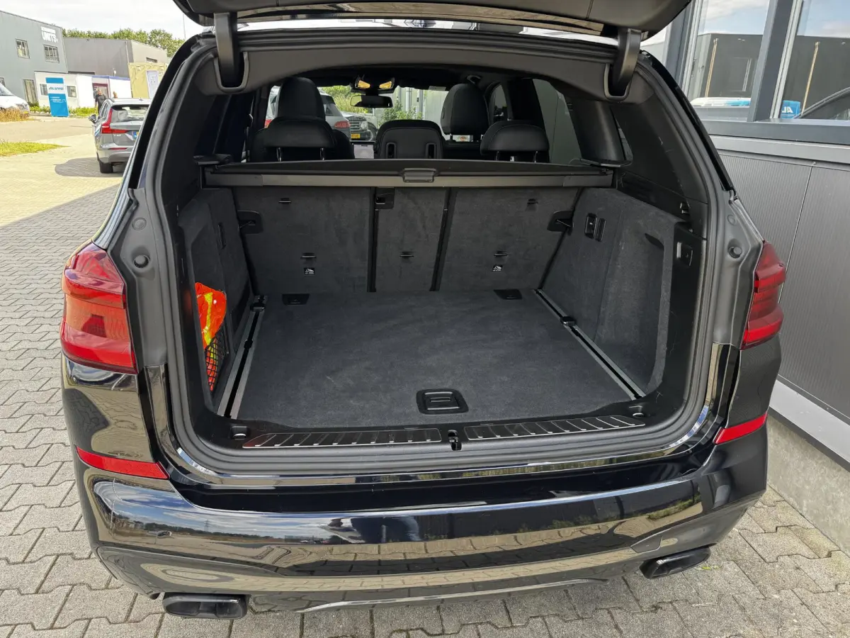 M40d xDrive 340 PK | M sport | Pano | 360 Camera | Keyless | Assistent Plus