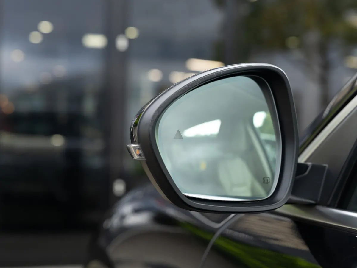 2.0 T Q4 Luxury|1e Eig|Carplay|Camera|Keyless