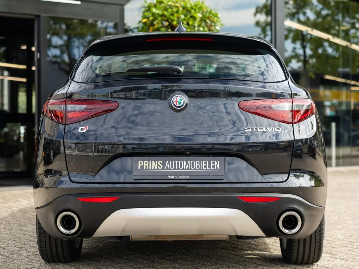 2.0 T Q4 Luxury|1e Eig|Carplay|Camera|Keyless