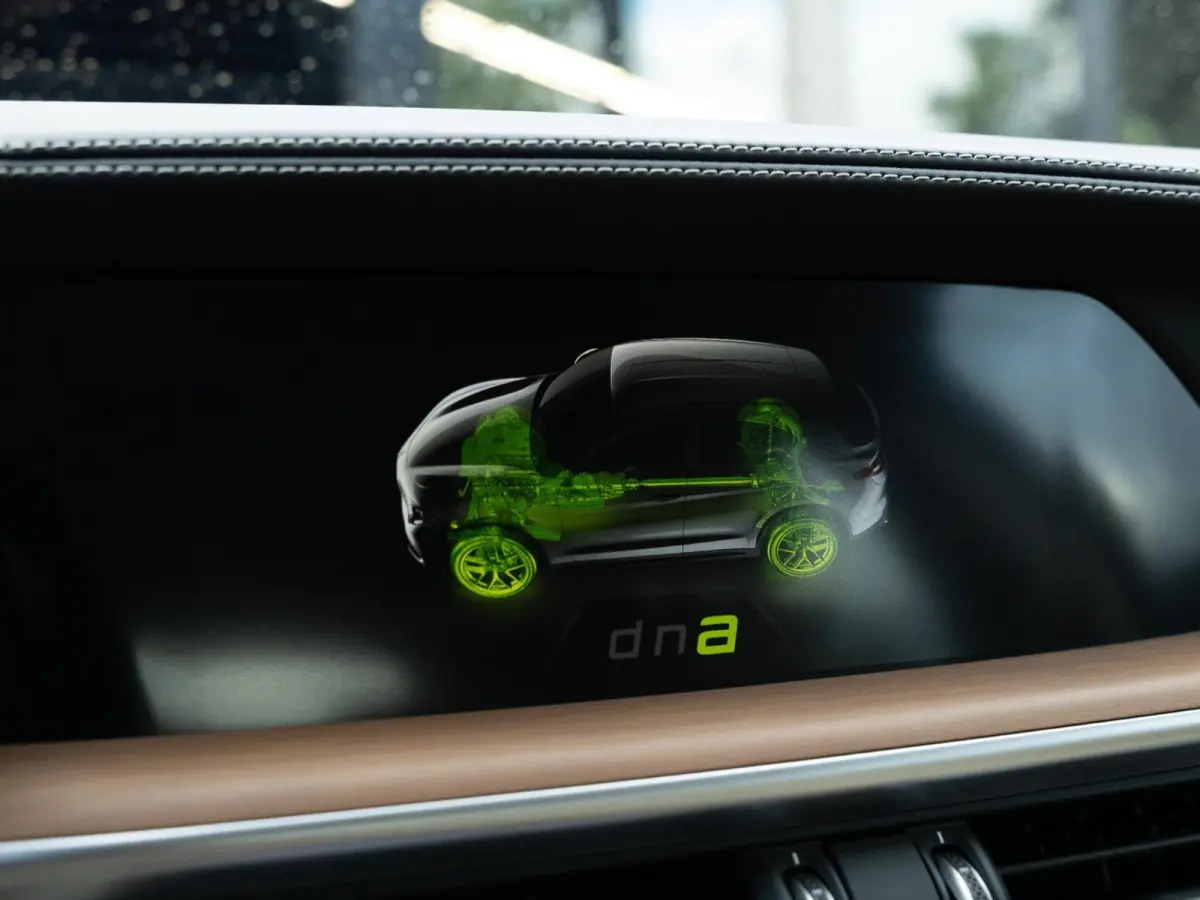2.0 T Q4 Luxury|1e Eig|Carplay|Camera|Keyless