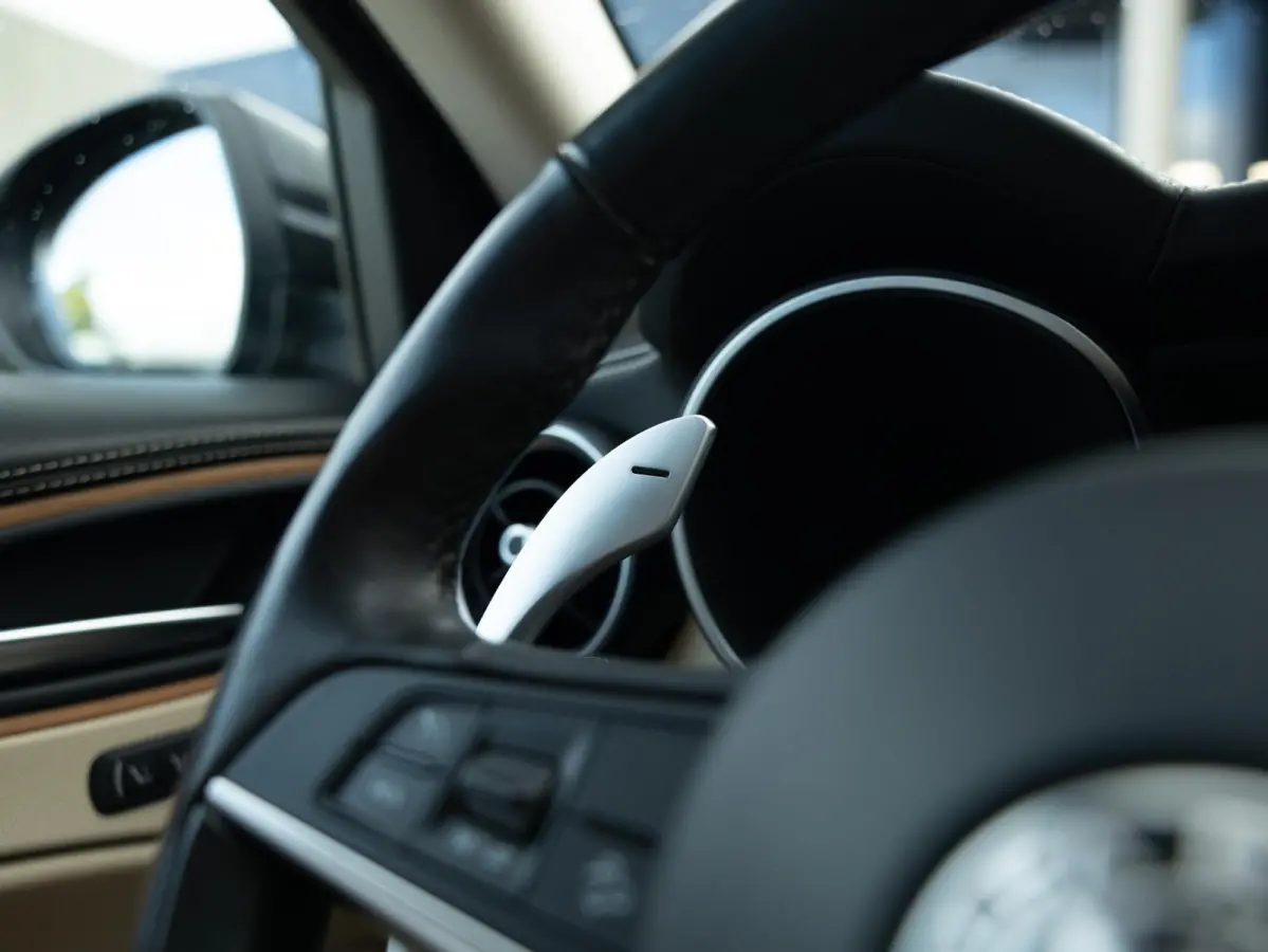 2.0 T Q4 Luxury|1e Eig|Carplay|Camera|Keyless