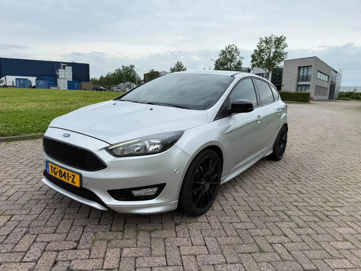 1.0 ST-Line