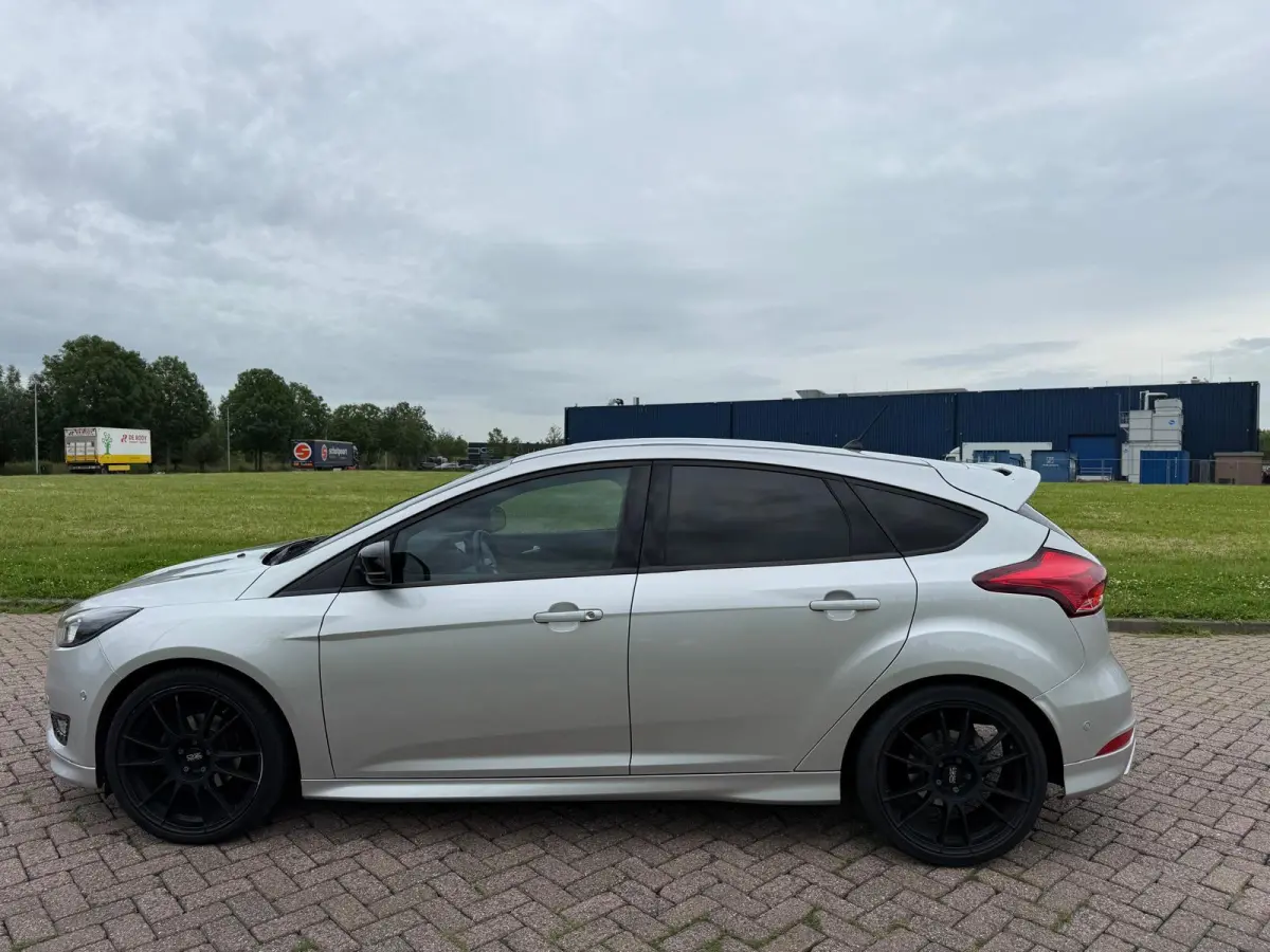 1.0 ST-Line