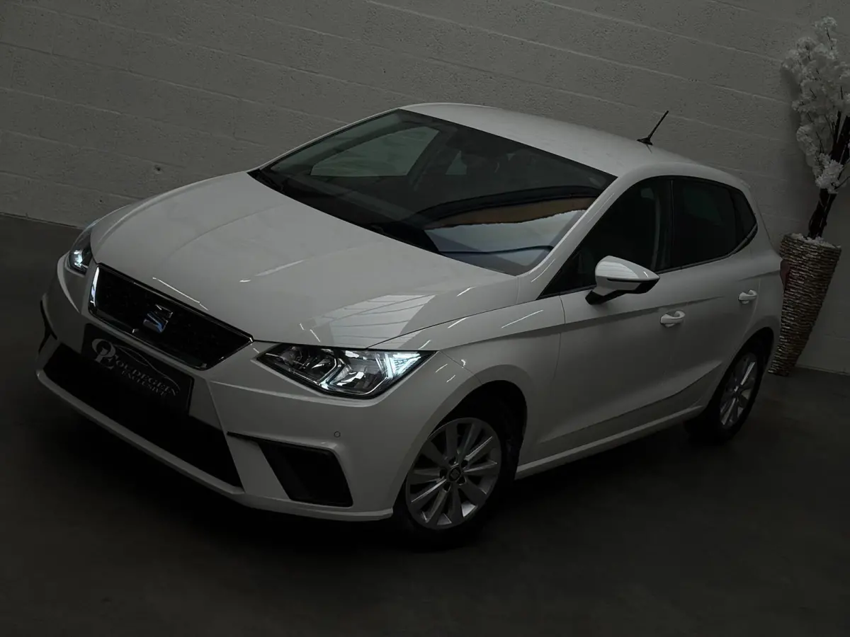 1.0 TSI Style Intense / Camera / Carplay + Android Auto / Adaptive Cruise / PDC V+A / Garantie /