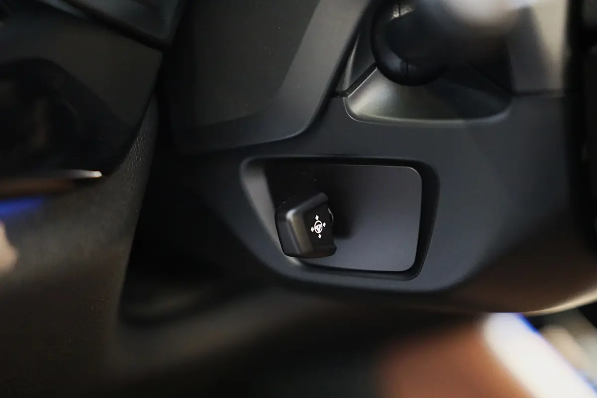 XDrive45e High Executive M Line / Luchtvering / 360 Camera / Head Up / Leder / F1 / Open Pano / Laser Koplampen / 21 Inch