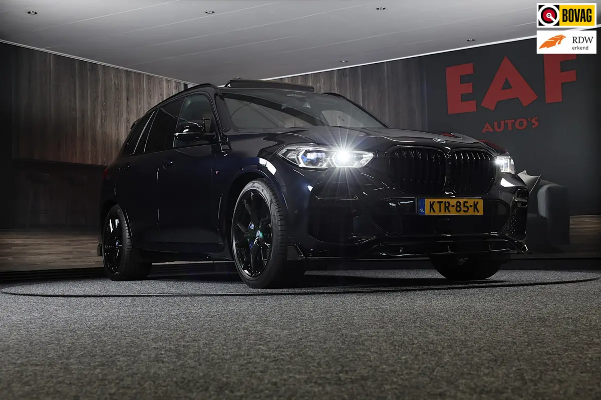 XDrive45e High Executive M Line / Luchtvering / 360 Camera / Head Up / Leder / F1 / Open Pano / Laser Koplampen / 21 Inch
