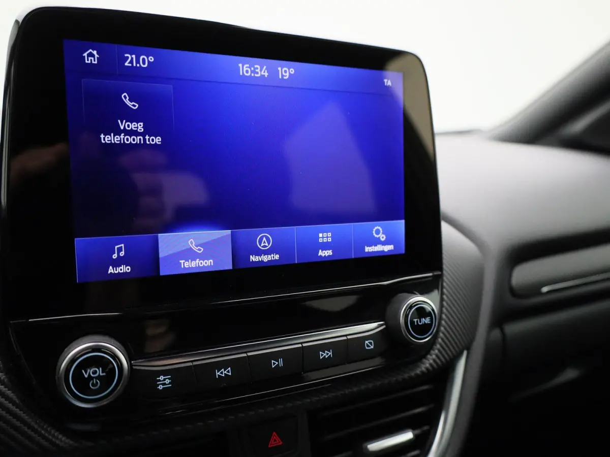 1.0 EcoBoost ST-Line X Winterpack | Navigatie | Adaptive cruise | Climate | Apple carplay | Camera | B&O Soundsystem | Half leder | All Weather Banden |