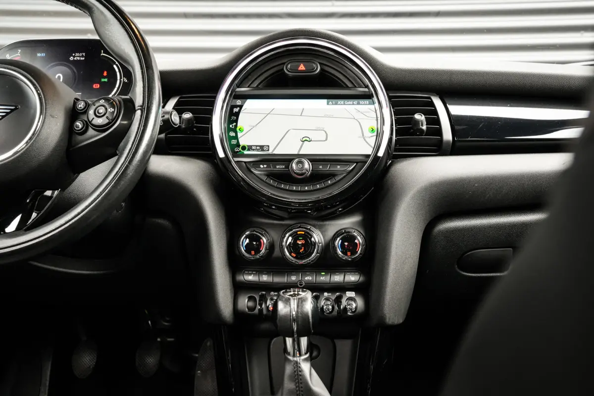 1.5 Cooper Chili | CarPlay | H.Leder | Clima | Stoelverw. | PDC | Metallic | 75dkm! |